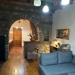 Urban River House * Florina