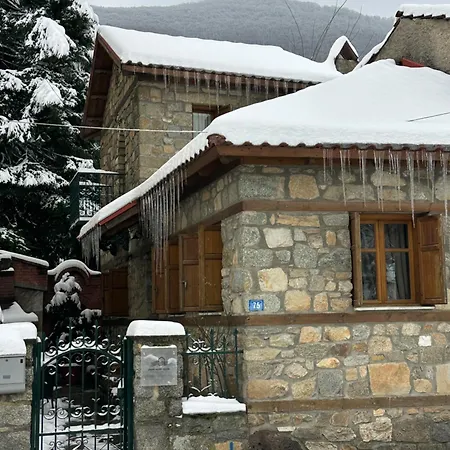 Urban River House Villa